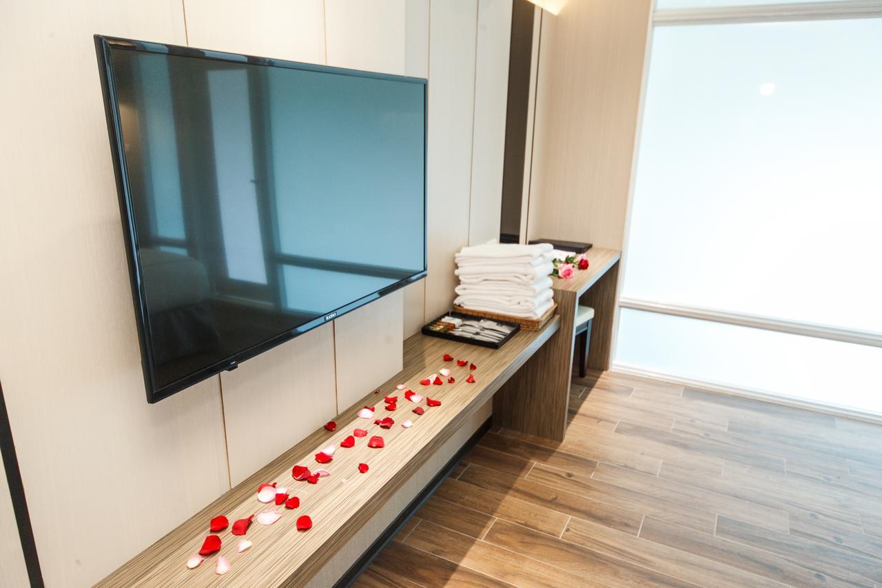 Da Pu Hotspring Hotel Vạn Lý Ngoại thất bức ảnh